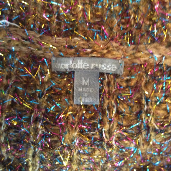 Charlotte Russe Cropped Sweater - Picture 3 of 5